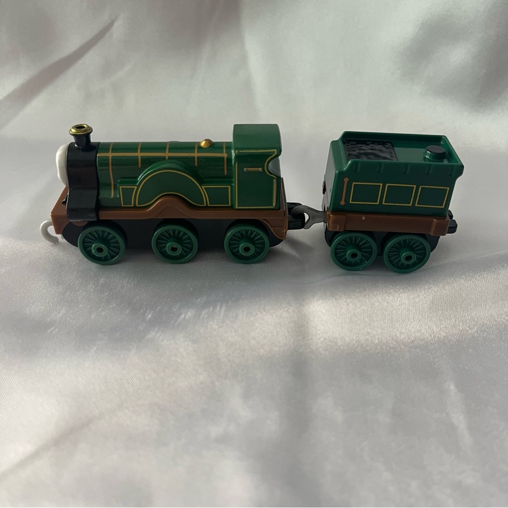 Thomas & Friends • Emily Train & Coal Car‎